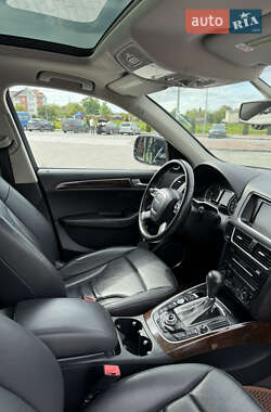 Внедорожник / Кроссовер Audi Q5 2011 в 
