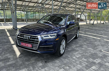 Позашляховик / Кросовер Audi Q5 2018 в Львові