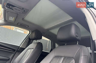 Позашляховик / Кросовер Audi Q5 2018 в 