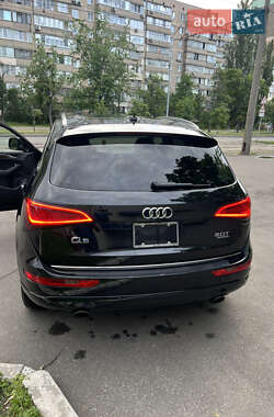 Внедорожник / Кроссовер Audi Q5 2016 в 
