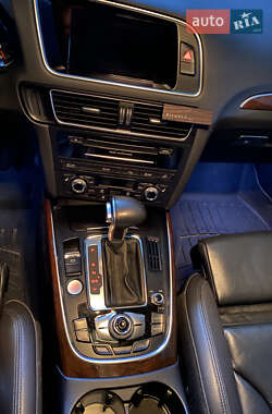 Позашляховик / Кросовер Audi Q5 2015 в 