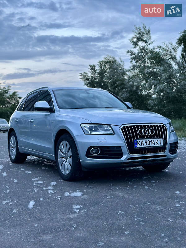 Внедорожник / Кроссовер Audi Q5 2012 в Киеве