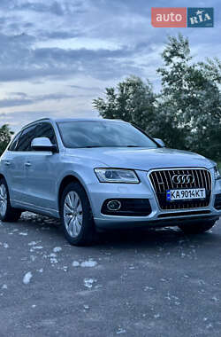 Внедорожник / Кроссовер Audi Q5 2012 в 
