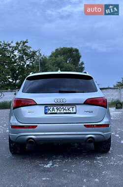 Внедорожник / Кроссовер Audi Q5 2012 в 