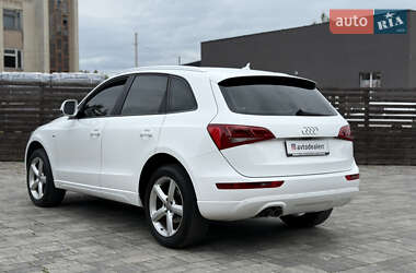 Внедорожник / Кроссовер Audi Q5 2012 в 