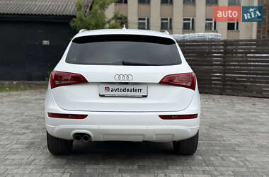 Внедорожник / Кроссовер Audi Q5 2012 в 