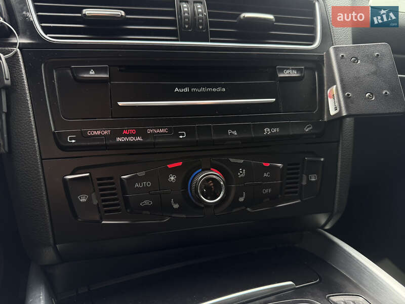 Внедорожник / Кроссовер Audi Q5 2012 в Тячеве