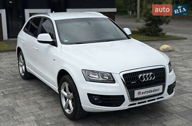 Внедорожник / Кроссовер Audi Q5 2012 в 