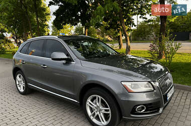 Внедорожник / Кроссовер Audi Q5 2015 в 