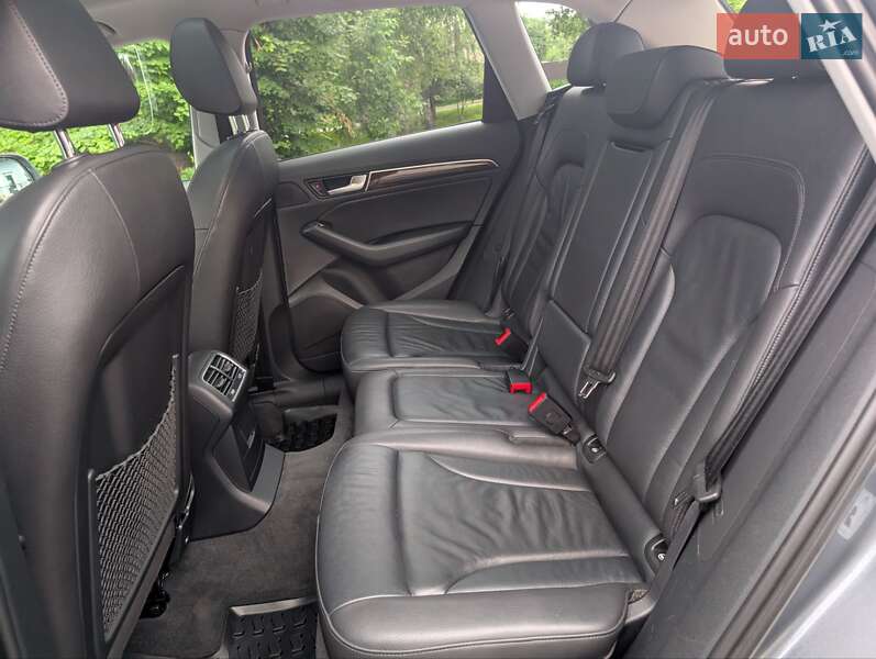 Внедорожник / Кроссовер Audi Q5 2015 в Киеве