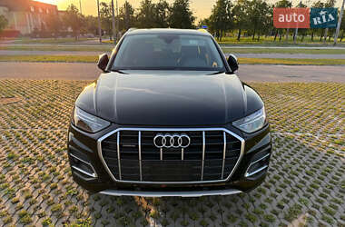 Позашляховик / Кросовер Audi Q5 2021 в Одесі