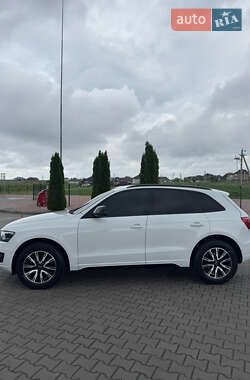 Позашляховик / Кросовер Audi Q5 2012 в 