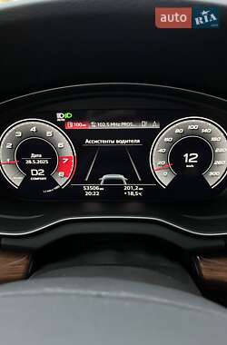 Внедорожник / Кроссовер Audi Q5 2021 в 