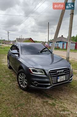 Позашляховик / Кросовер Audi Q5 2012 в 
