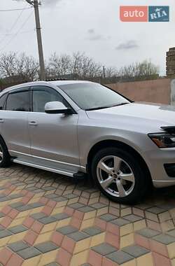 Внедорожник / Кроссовер Audi Q5 2012 в 