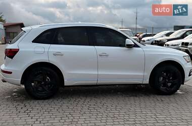 Внедорожник / Кроссовер Audi Q5 2016 в 