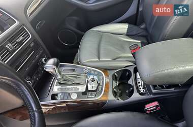 Внедорожник / Кроссовер Audi Q5 2015 в 