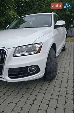 Внедорожник / Кроссовер Audi Q5 2012 в 