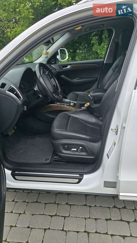 Внедорожник / Кроссовер Audi Q5 2012 в Хмельницком