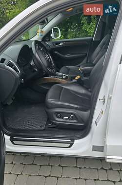 Внедорожник / Кроссовер Audi Q5 2012 в 
