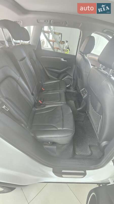 Внедорожник / Кроссовер Audi Q5 2012 в Хмельницком