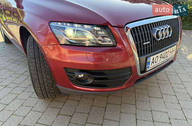 Внедорожник / Кроссовер Audi Q5 2011 в 