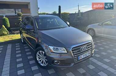 Внедорожник / Кроссовер Audi Q5 2015 в 