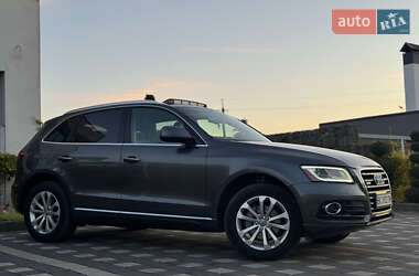 Внедорожник / Кроссовер Audi Q5 2015 в 