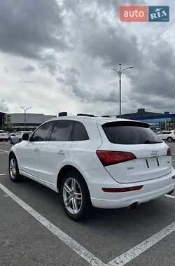 Позашляховик / Кросовер Audi Q5 2014 в 