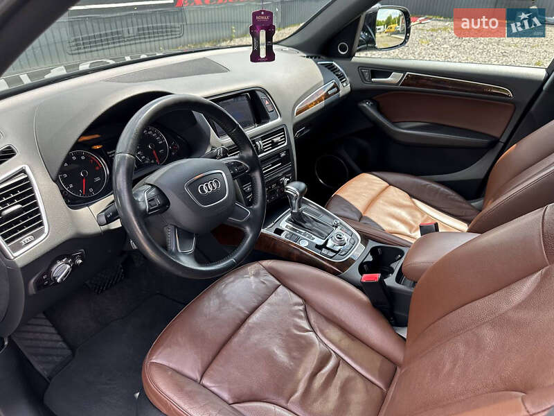 Внедорожник / Кроссовер Audi Q5 2015 в Ужгороде фото 29 Внедорожник / Кроссовер Audi Q5 2015 в Ужгороде