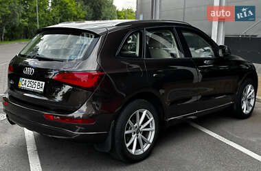Внедорожник / Кроссовер Audi Q5 2013 в 