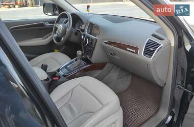 Внедорожник / Кроссовер Audi Q5 2011 в 
