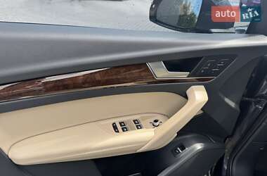 Внедорожник / Кроссовер Audi Q5 2020 в 