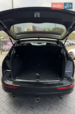 Внедорожник / Кроссовер Audi Q5 2010 в 