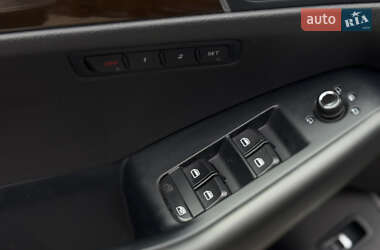 Внедорожник / Кроссовер Audi Q5 2010 в 