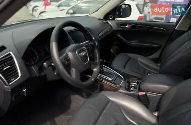 Внедорожник / Кроссовер Audi Q5 2010 в 