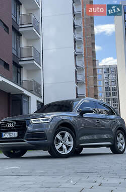 Внедорожник / Кроссовер Audi Q5 2019 в 