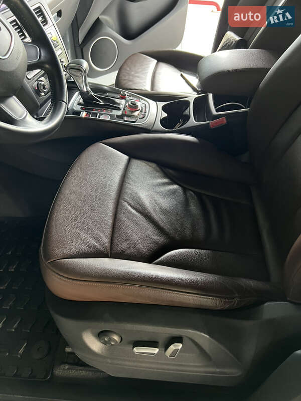 Внедорожник / Кроссовер Audi Q5 2015 в Харькове