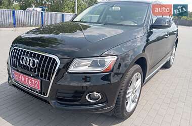 Позашляховик / Кросовер Audi Q5 2016 в 