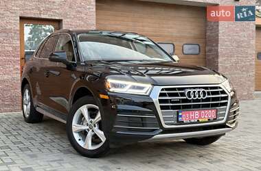 Внедорожник / Кроссовер Audi Q5 2020 в 