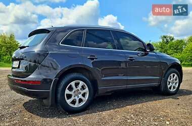 Позашляховик / Кросовер Audi Q5 2013 в 