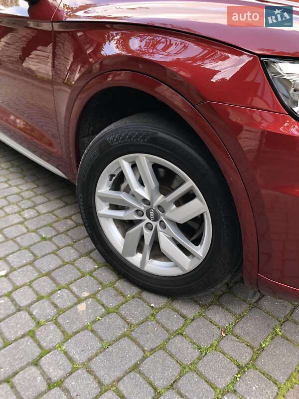 Внедорожник / Кроссовер Audi Q5 2020 в Львове
