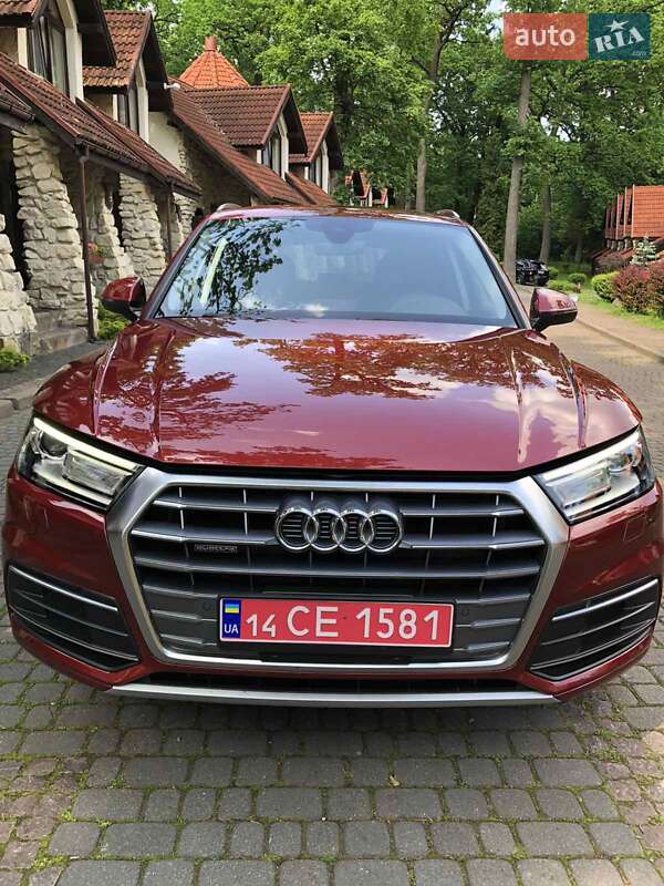 Внедорожник / Кроссовер Audi Q5 2020 в Львове