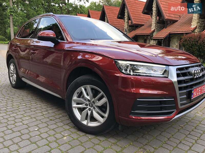 Внедорожник / Кроссовер Audi Q5 2020 в Львове