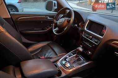 Внедорожник / Кроссовер Audi Q5 2016 в 