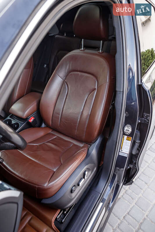 Внедорожник / Кроссовер Audi Q5 2012 в Баре