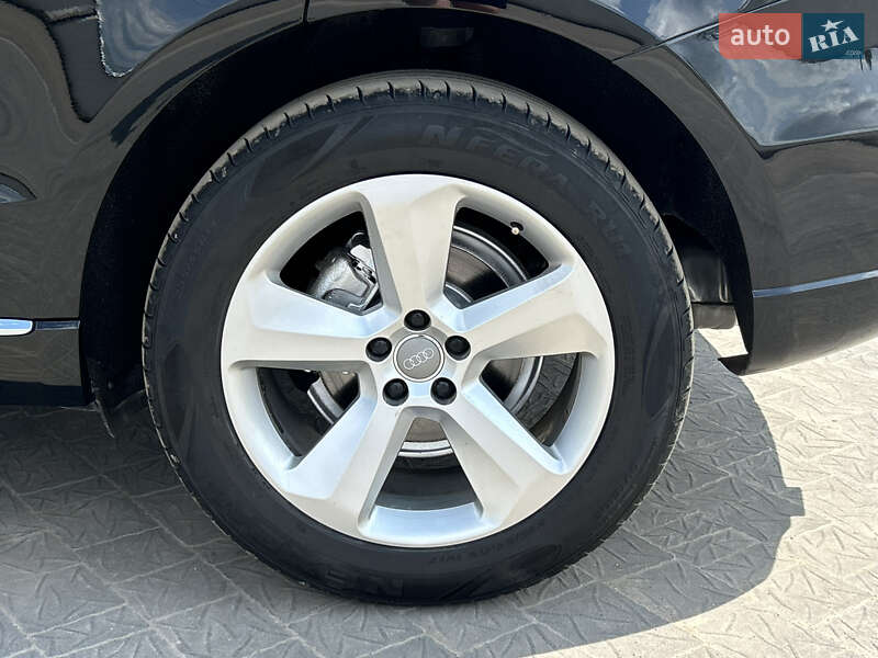 Внедорожник / Кроссовер Audi Q5 2016 в Дубно