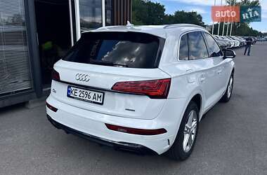 Внедорожник / Кроссовер Audi Q5 2020 в 