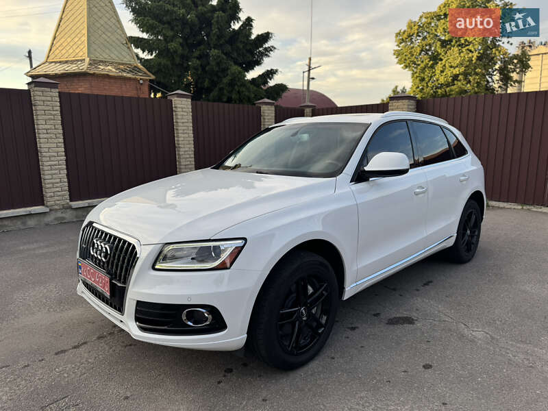 Позашляховик / Кросовер Audi Q5 2017 в Умані