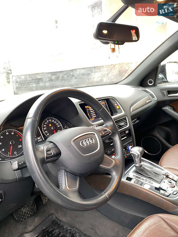 Внедорожник / Кроссовер Audi Q5 2015 в Киеве